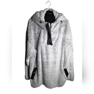 Glitzy Girlz Boutique Oversized Fuzzy Sherpa 1/4 Zip Jacket Size XL Pullover